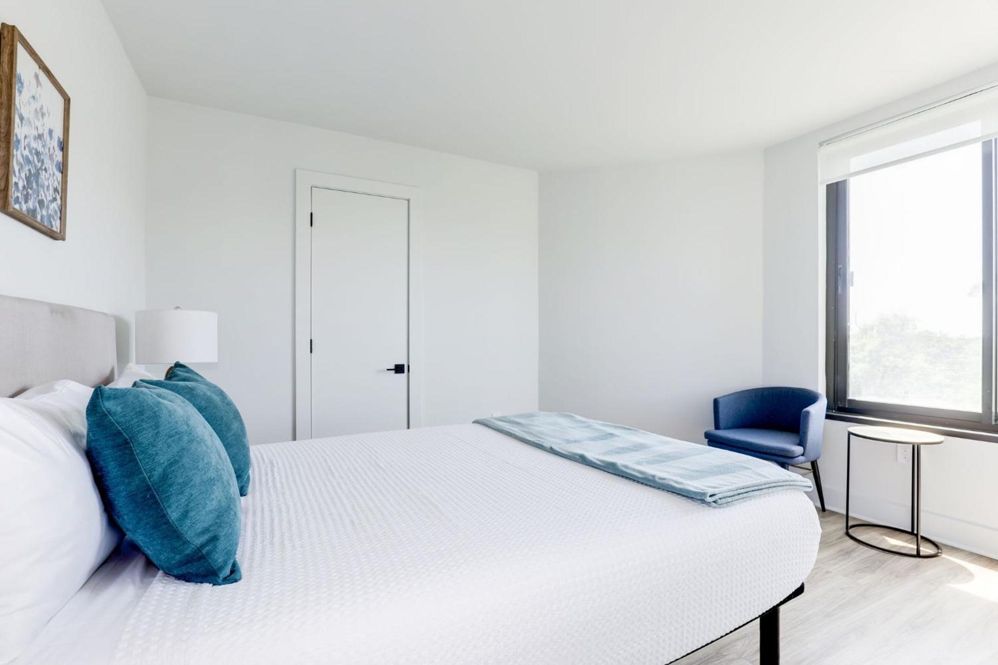 2Br Executive Apartment In Prime Location Arlington Exterior photo