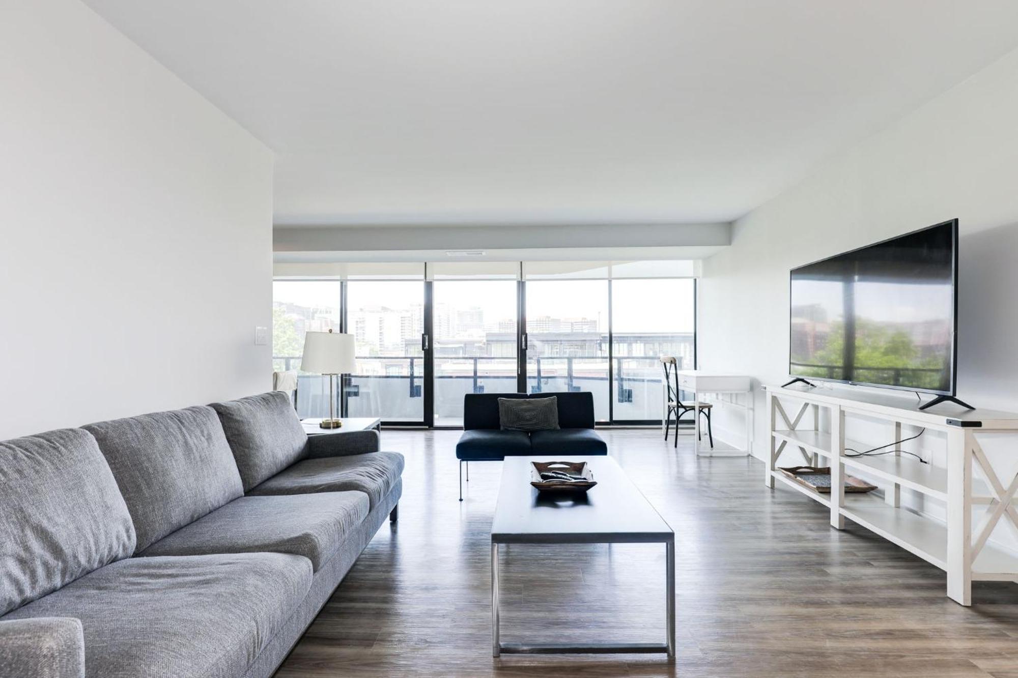 2Br Executive Apartment In Prime Location Arlington Exterior photo